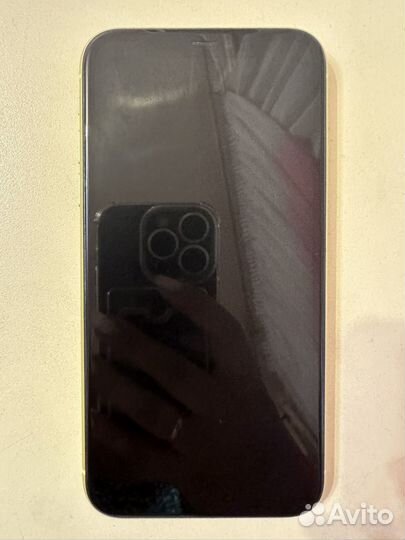 Телефон iPhone 11 128 gb