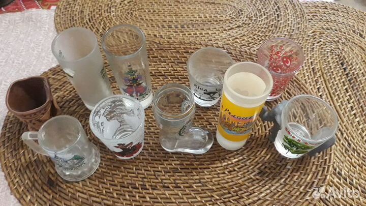 Рюмки сувенирные из разных стран