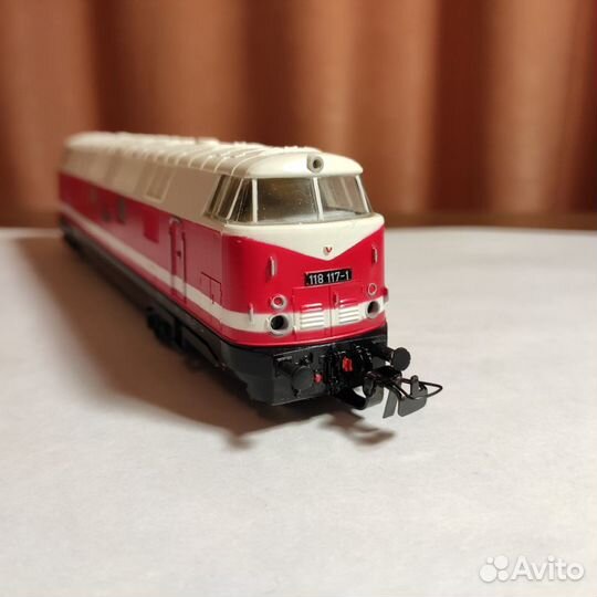 Локомотив Piko BR 118