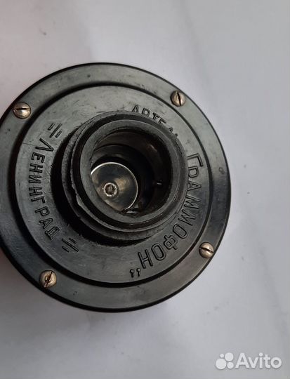 Головка звукоснимающая патефон з-д Молот.Состояние