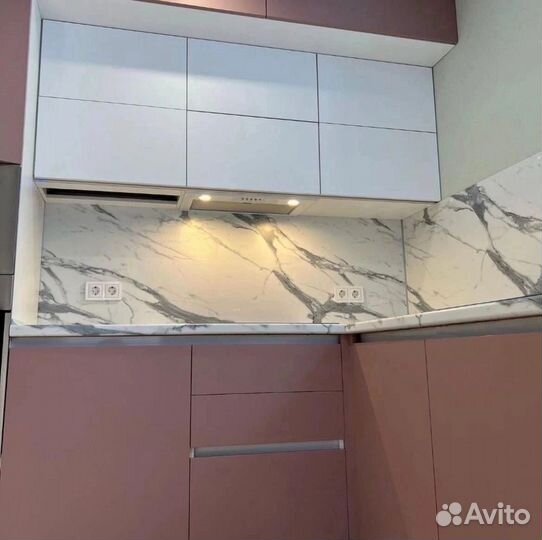 Угловая кухня до потолка за месяц в рассрочку