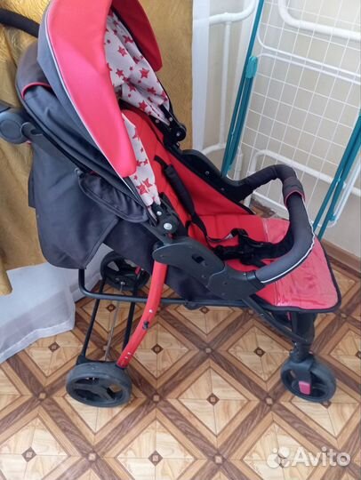 Продам прогулочную коляску