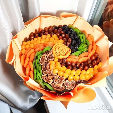 Съедобные букеты из сухофруктов и орехов