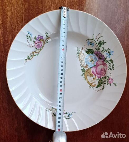 Набор столовой посуды на 12 персон(с белочкой)