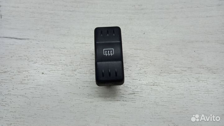 Кнопка обогрева стекла Renault Logan 1
