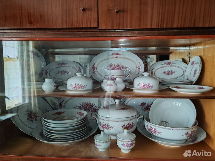 Столовый сервиз на 12 персон гдр