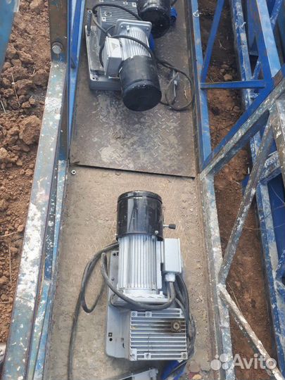 Строительная люлька, фасадный подъемник ZLP 630