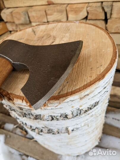 Топор кованый