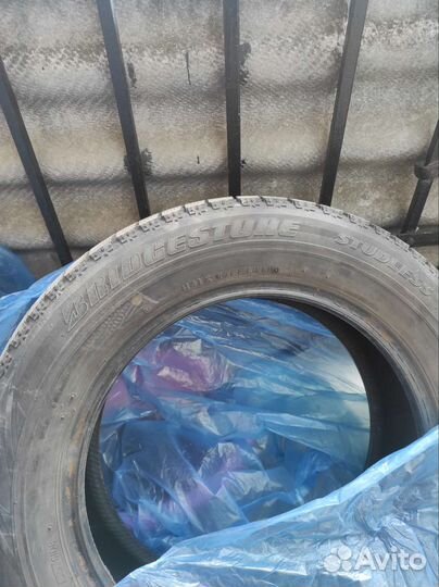 Bridgestone Blizzak Revo GZ 15/65 R15 88S