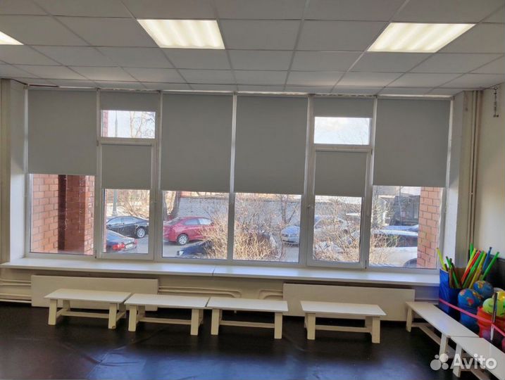 Рулонные шторы на окна в мансарду