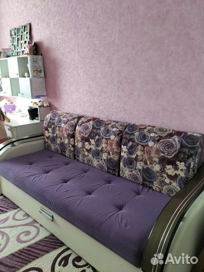 Детский гарнитур+ диван