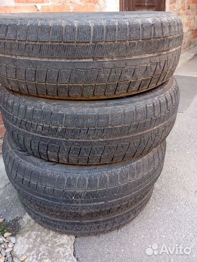 Bridgestone Blizzak Revo GZ 185/65 R15 29G