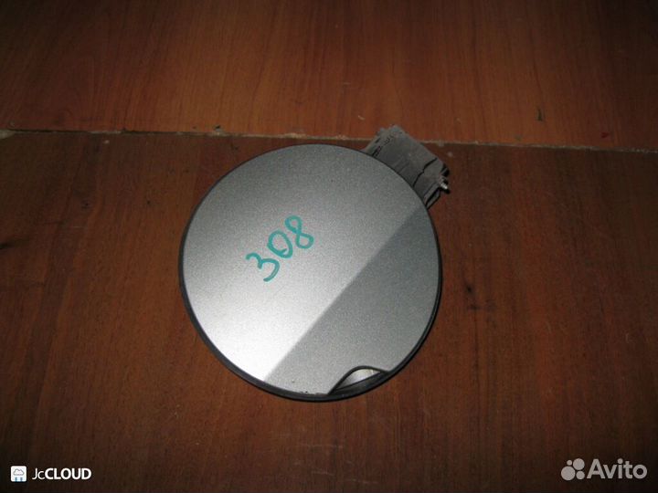Лючок бензобака на peugeot 308 4E, 4A/C