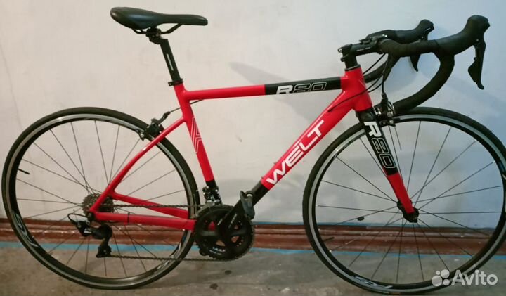 Шоссейный велосипед Shimano105 welt R80