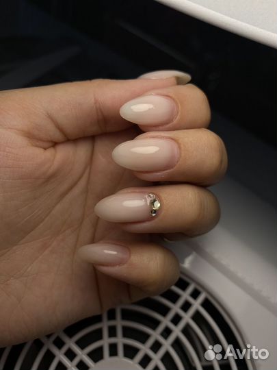 Мастер маникюра