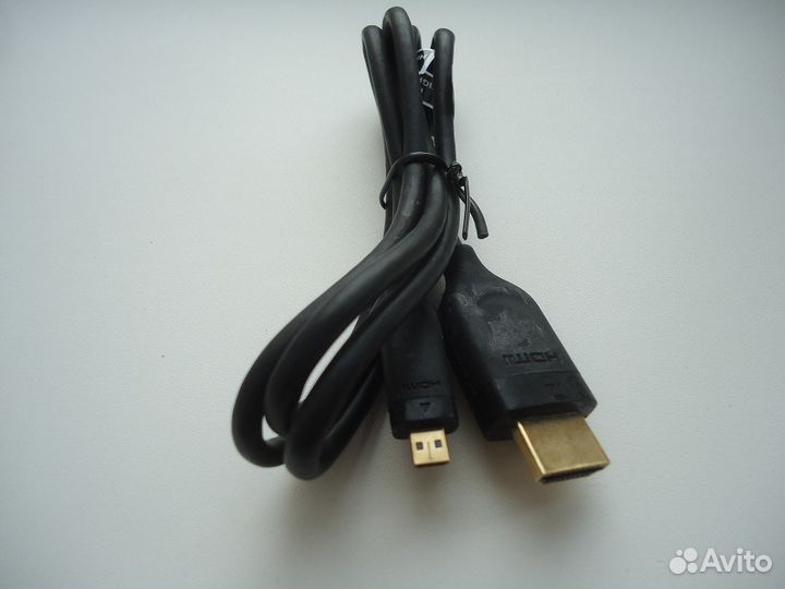 Кабеля и шнуры к компьютеру