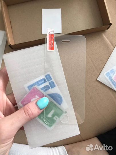 Защитное стекло на iPhone 5s/se