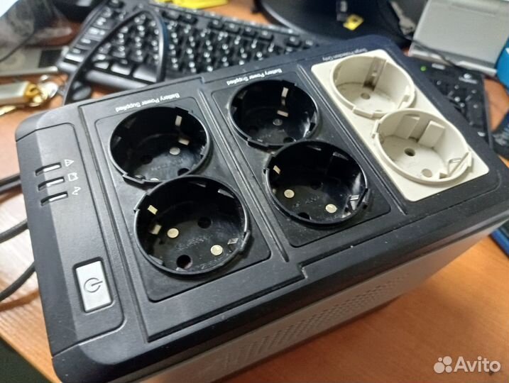 Ибп Ippon Back Verso 600