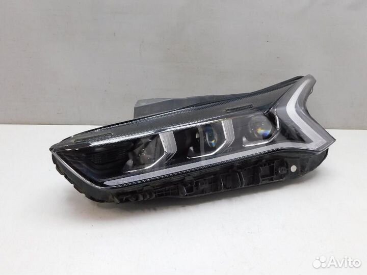 Фара левая Kia K5