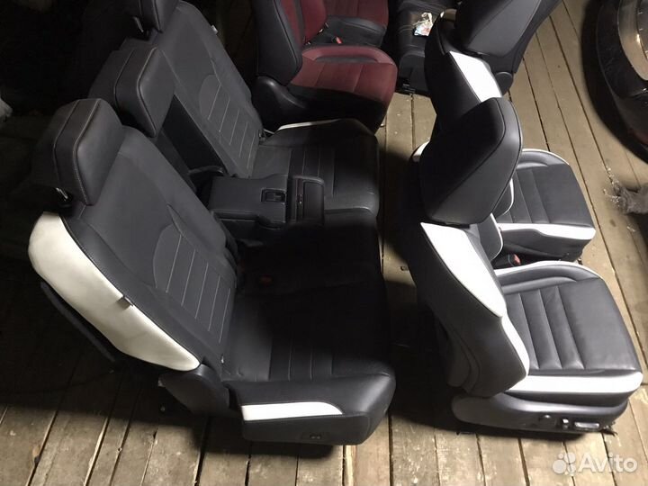Сидения Lexus Rx4