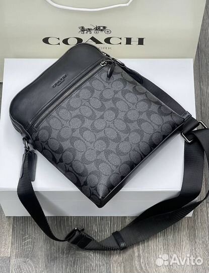 Сумка мужская кожаная Coach через плечо из кожи