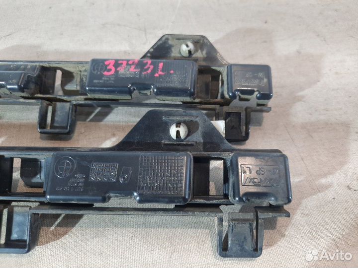 Кронштейн порога левый Bmw 118I F20 N13B16 2015