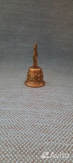 Старинный бронзовый колокольчик