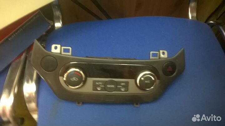 Шевроле Авео т250 Переключатель кондиционером