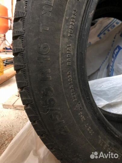 Continental IceContact 2 SUV 215/65 R16