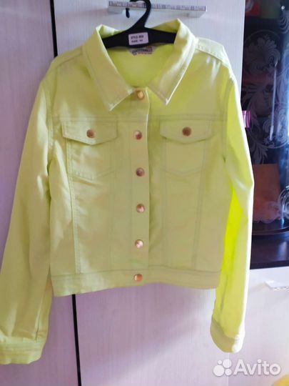 Джинсовая куртка для девочки