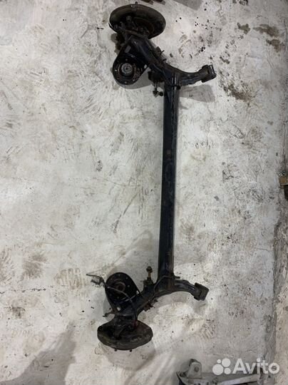 Балка задняя kia rio 3/Hyundai Solaris оригинал