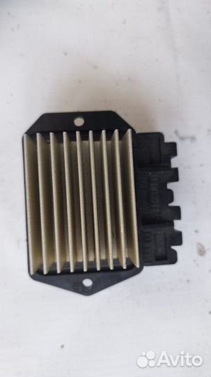 Реостат печки Toyota Prius NHW20 1nzfe 2007