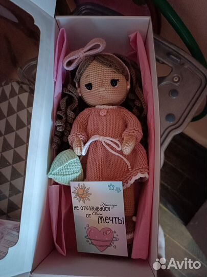 Кукла вязанная ручной работы