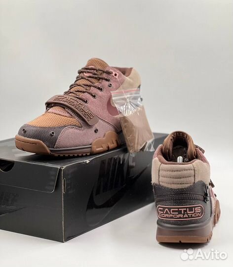 Кроссовки Nike Air Trainer 1 SP x Travis Scott