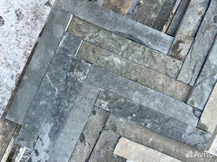 Ригельная плитка из натурального камня шунгит