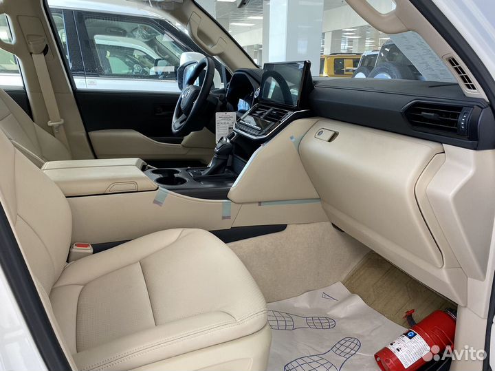 Toyota Land Cruiser 3.5 AT, 2022, 25 км