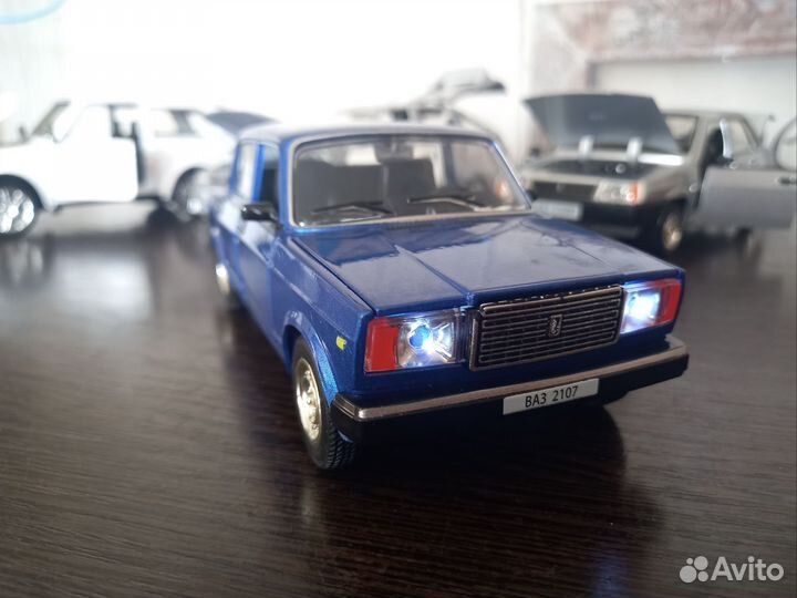 Ваз 2107 модель металлическая Технопарк