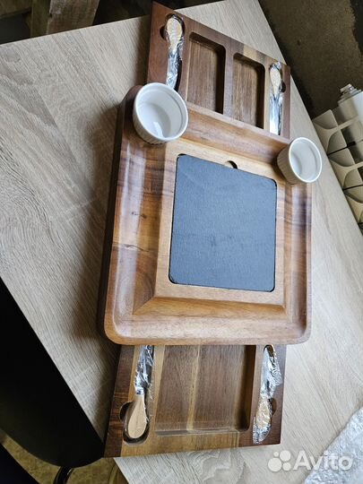 Сервировочная доска для сыра и нарезки