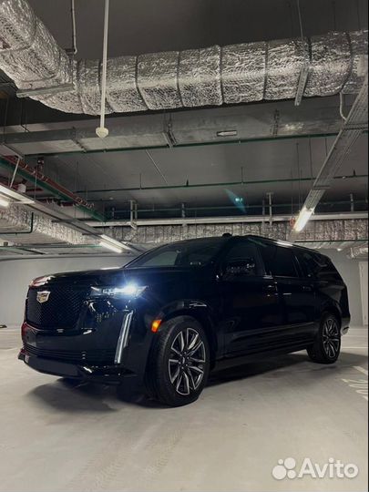 Cadillac Escalade AT, 2022, 1 км