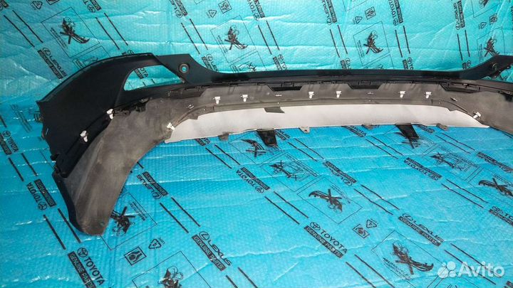 Задний бампер Рав 4 4 под установку синий металлик