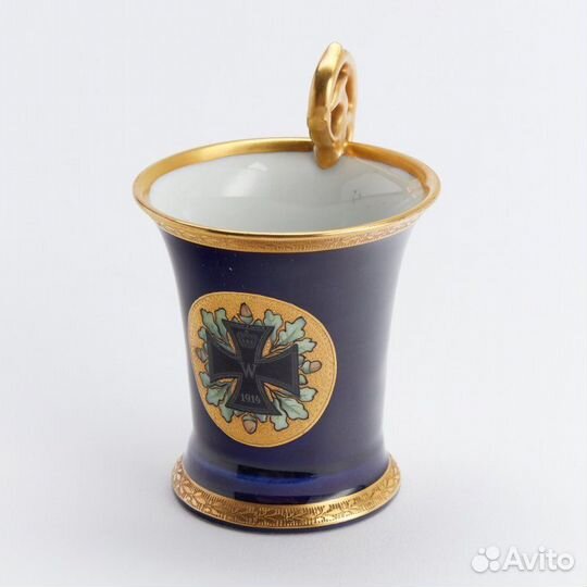 Tirschenreuth. Коллекционная фарфоровая чашка с кр