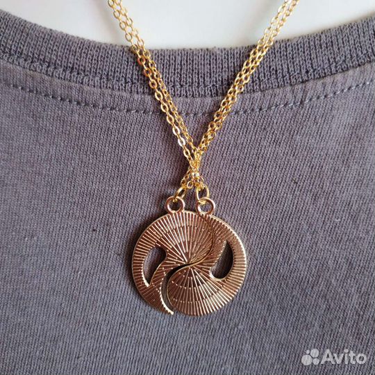 Набор из 2-х парных кулонов 