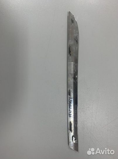 Накладка на решетку радиатора Mercedes Benz X204