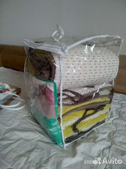 Бортики в кроватку