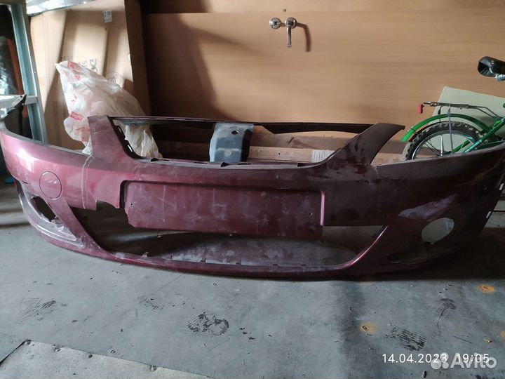 Бампер на LADA largus