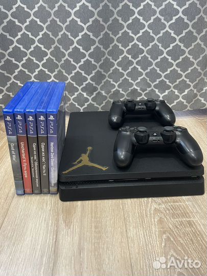 Sony PS4 Slim 1tb