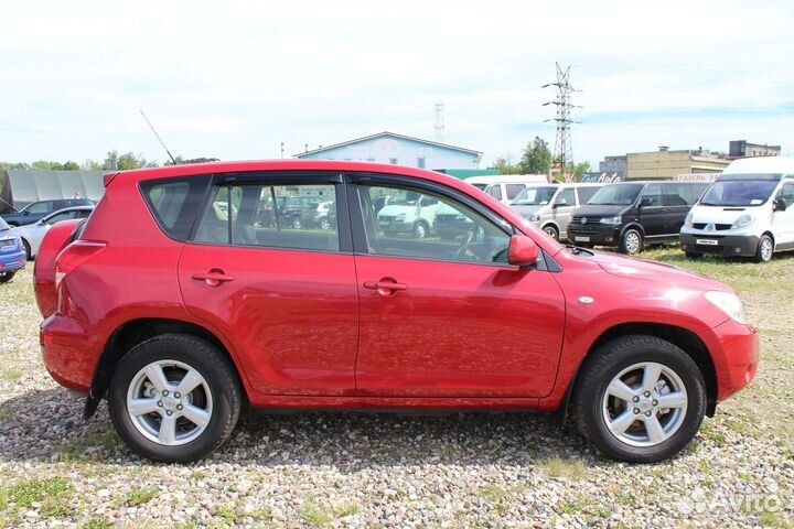 Toyota RAV4 2.0 AT, 2006, 189 000 км