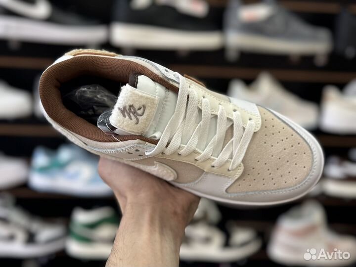 Кроссовки Nike dunk low