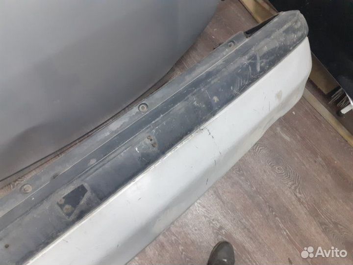 Бампер задний Toyota Corona Premio