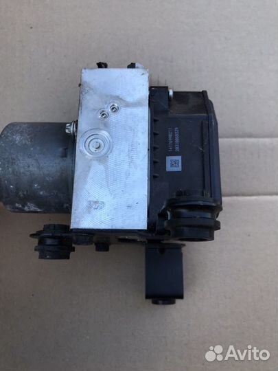 Блок ABS VW Tiguan 5N